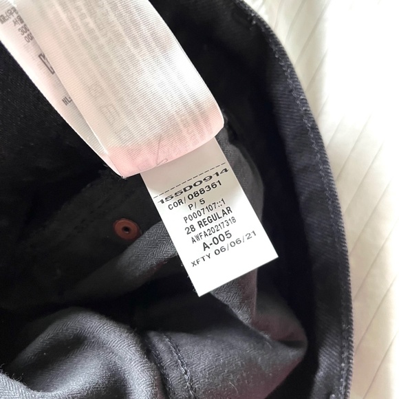 Abercrombie Curve Love Ultra High Rise 90s Straight Jean Black 28 / 6 Regular - Picture 9 of 14